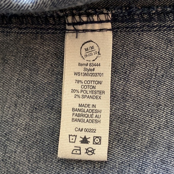 Floral Jean Jacket - Ladies Medium - Picture 2 of 9